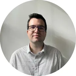 Alexandre, alternant en chargé de communication chez France Supply Chain